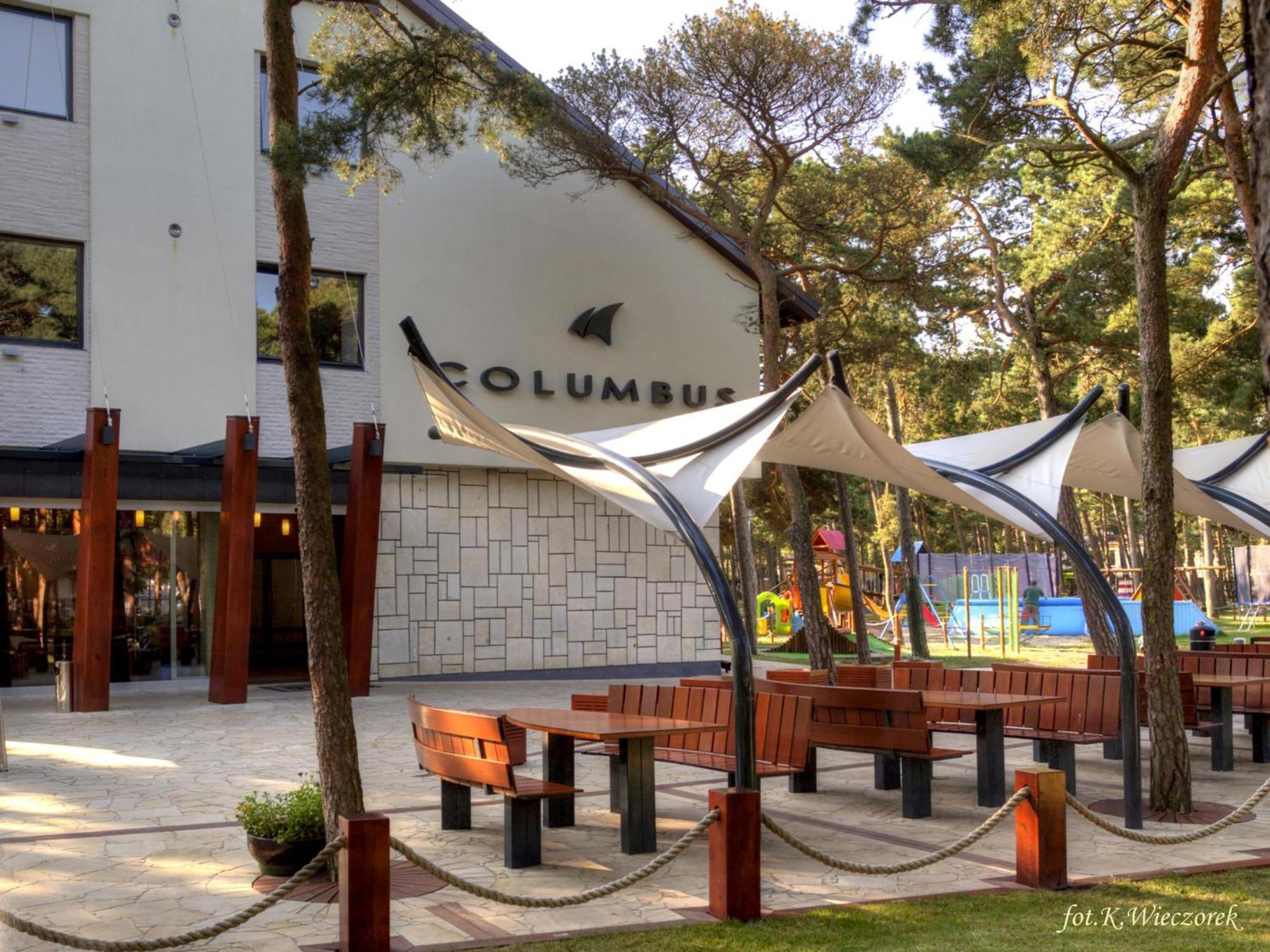 Columbus Hotel Rowy  Bagian luar foto