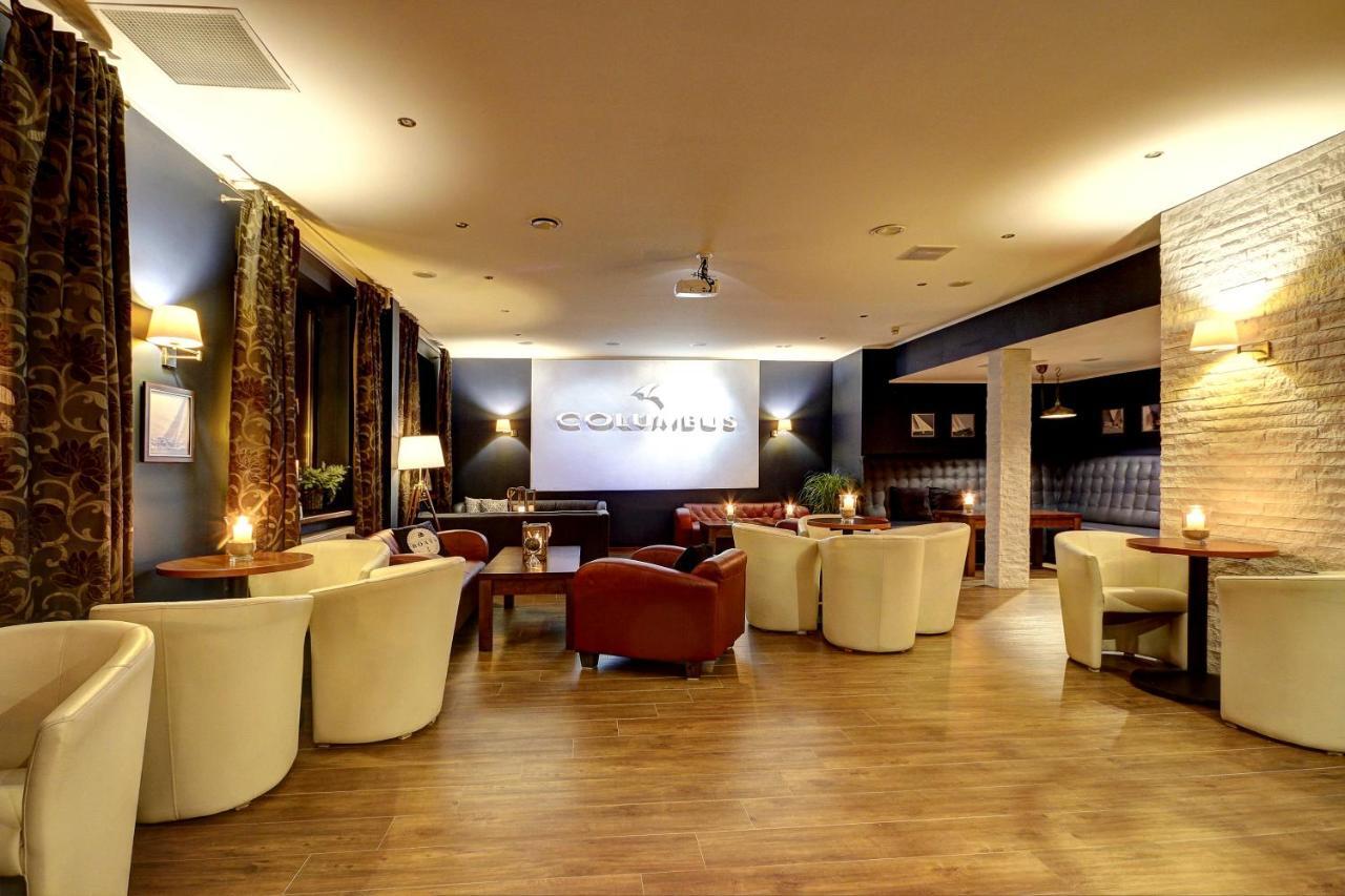 Columbus Hotel Rowy  Bagian luar foto
